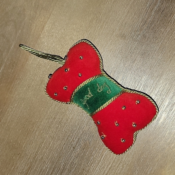 "Good Dog" Bone Velvet Christmas Ornament - Picture 4 of 5